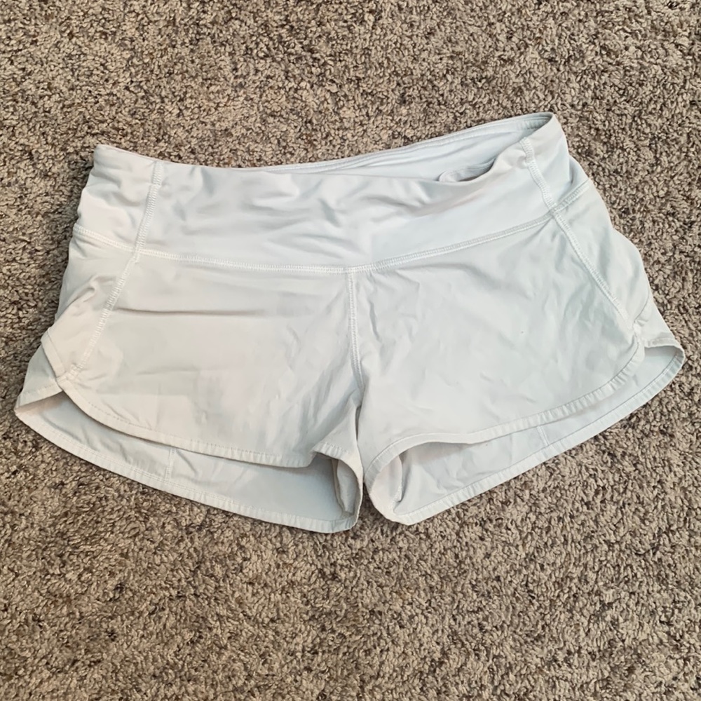 Lululemon size 4 white shorts